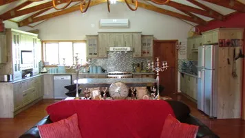 Kitchen 6